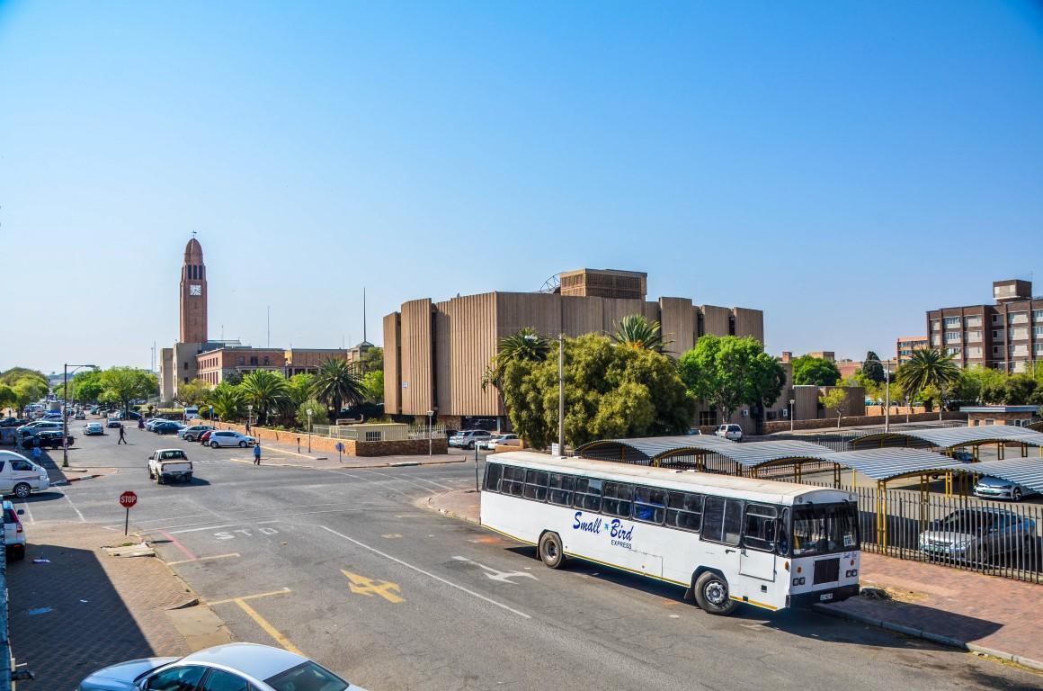 Sani Bonani Guest House Klerksdorp Bagian luar foto