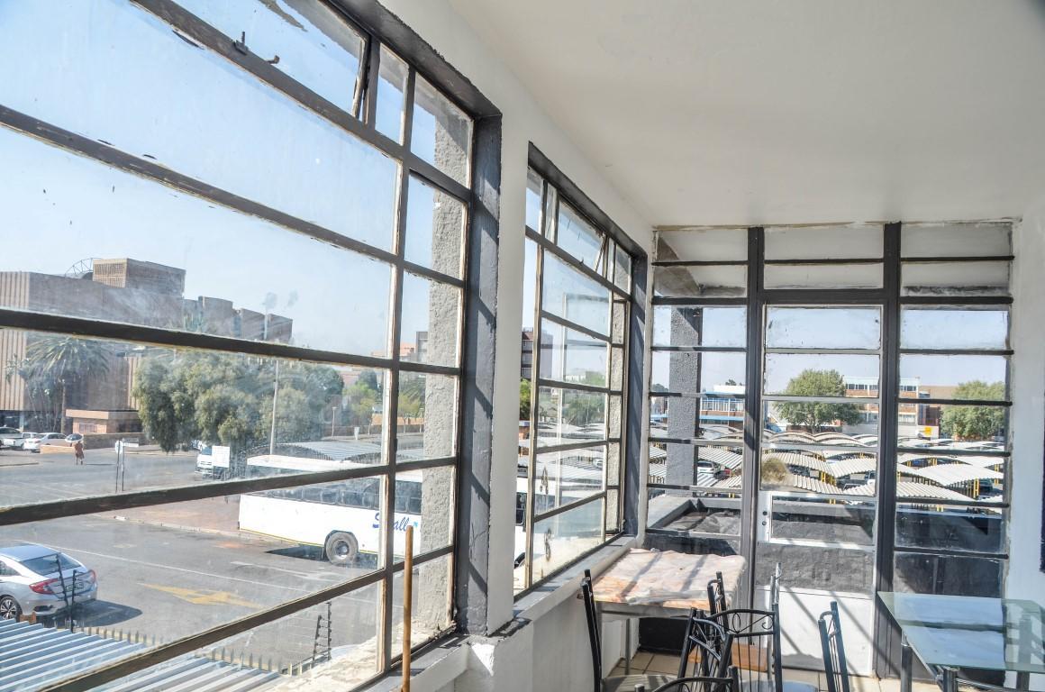 Sani Bonani Guest House Klerksdorp Bagian luar foto